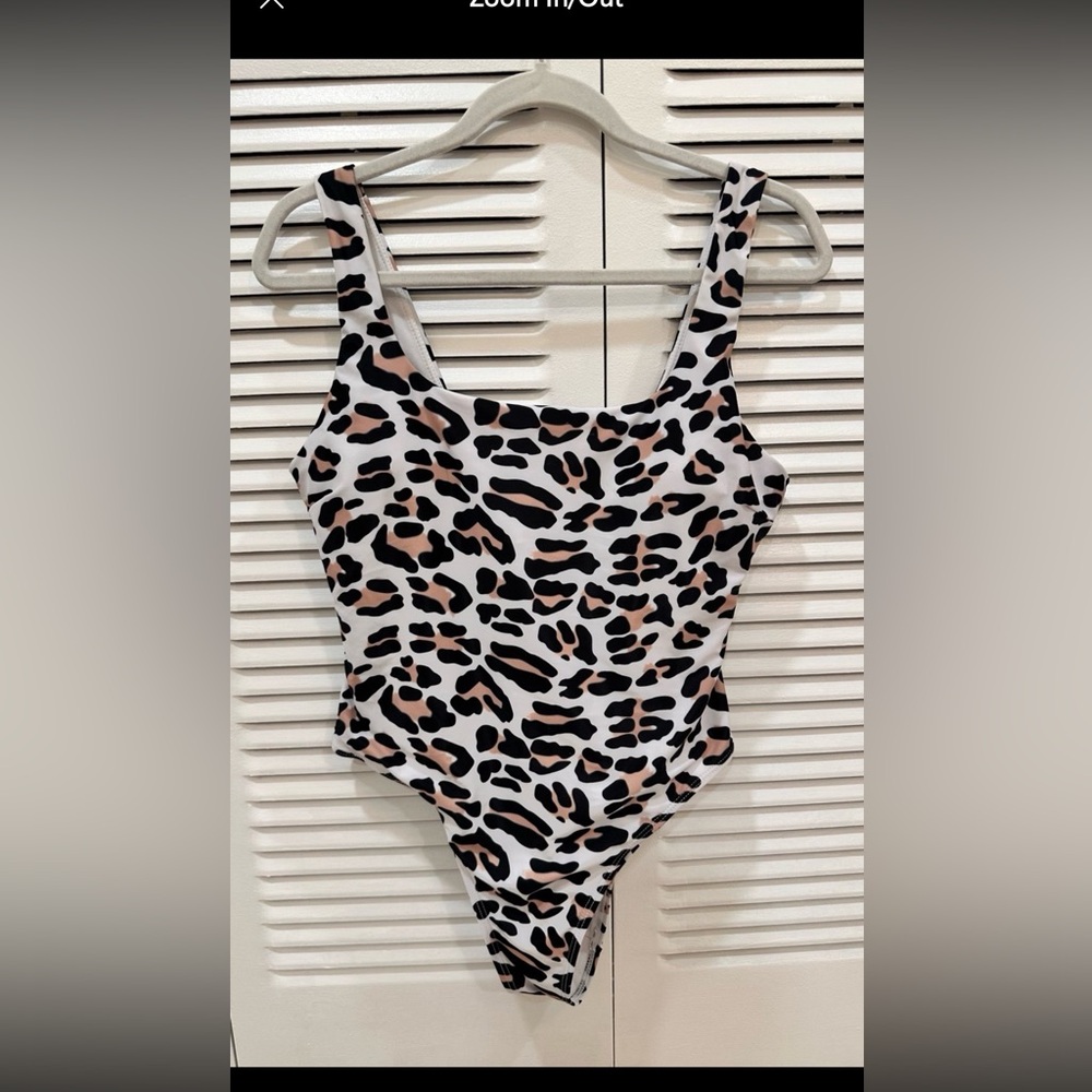 Leopard Print Animal Exotic Trendy Color One-Piece Swimsuit Size L Brand New - Picture 3 of 5